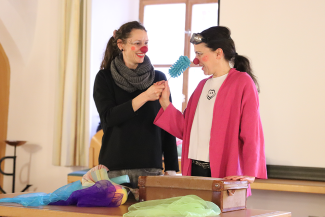 Mitgliederversammlung mit Gute-Laune-Clowns