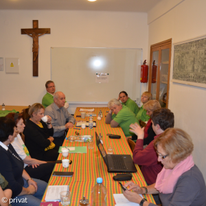 Angeregte Diskussion: wie geht es mit der Partnerschaft weiter?